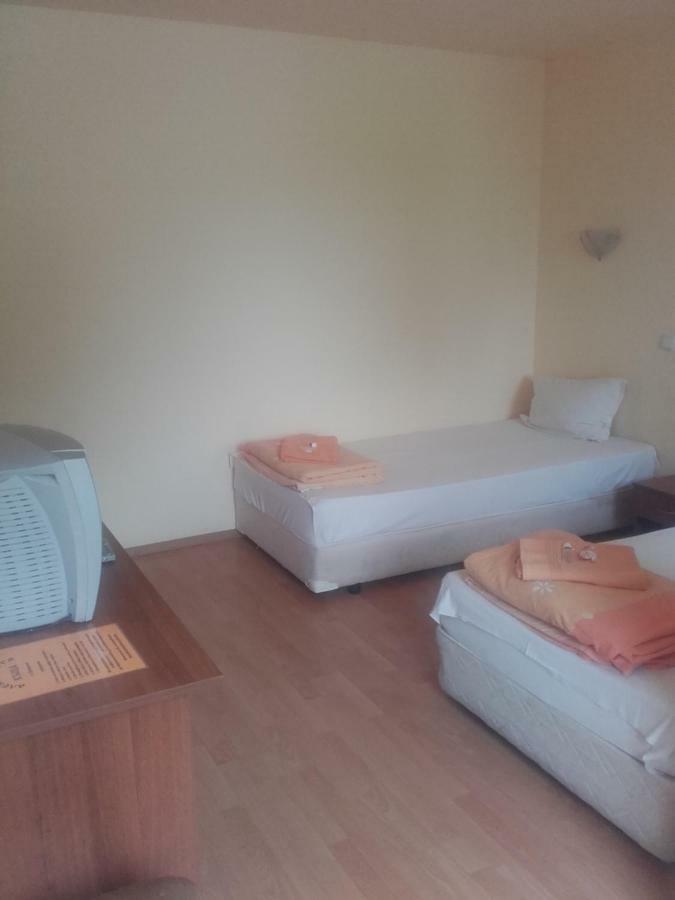 Hotel Aleksievata Kashta Gurgulyat Bagian luar foto