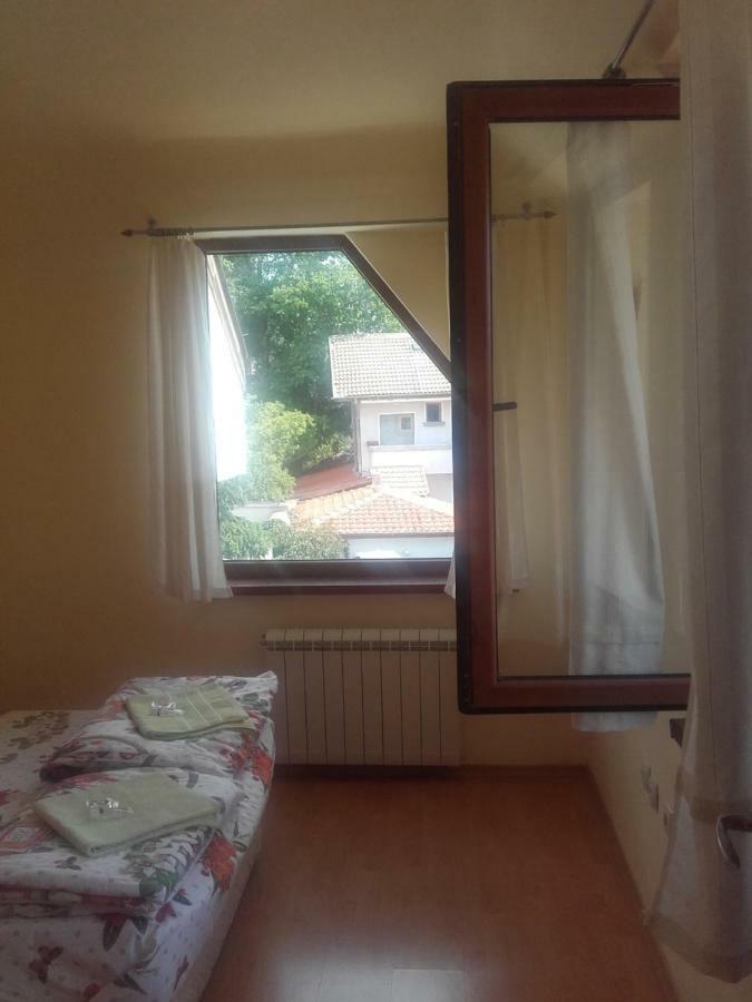 Hotel Aleksievata Kashta Gurgulyat Bagian luar foto